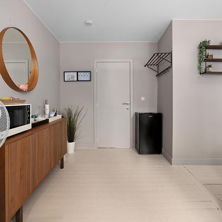 Spacious Guest Suites Near Historic Market - 5 Min Walk Brygge Exteriör bild