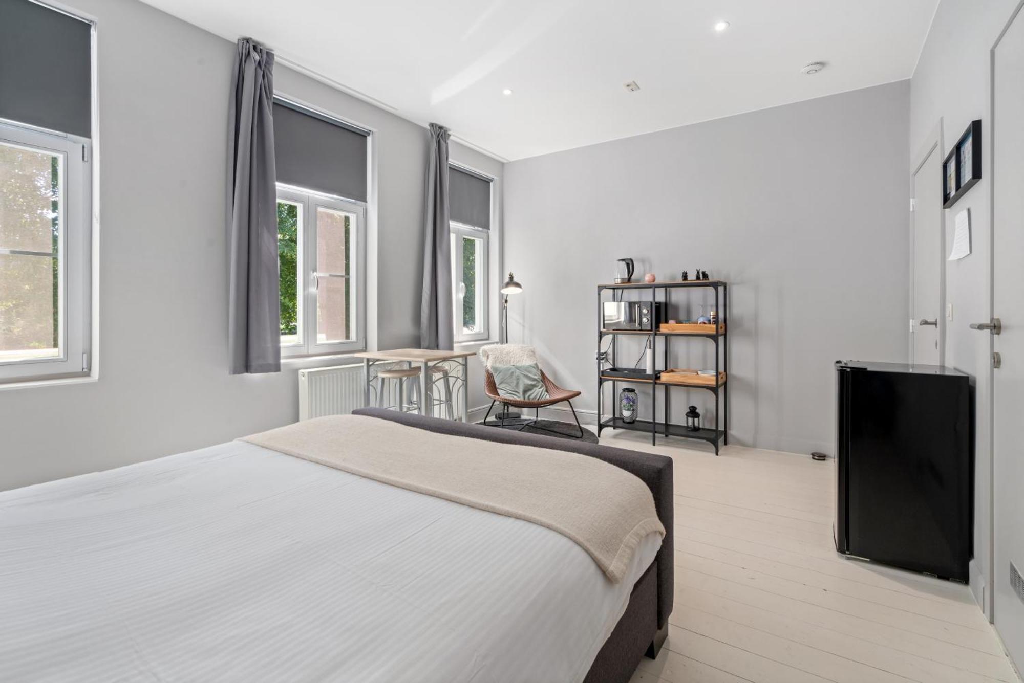 Spacious Guest Suites Near Historic Market - 5 Min Walk Brygge Exteriör bild