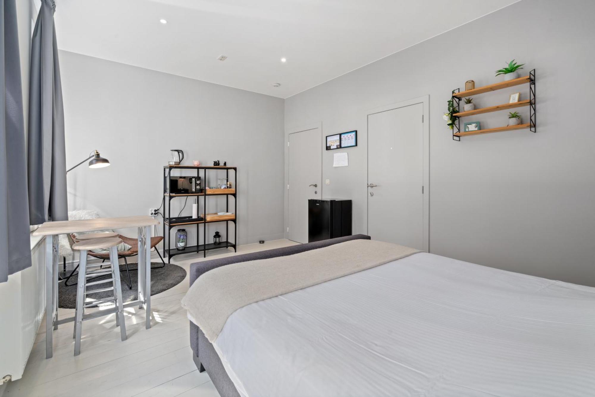 Spacious Guest Suites Near Historic Market - 5 Min Walk Brygge Exteriör bild