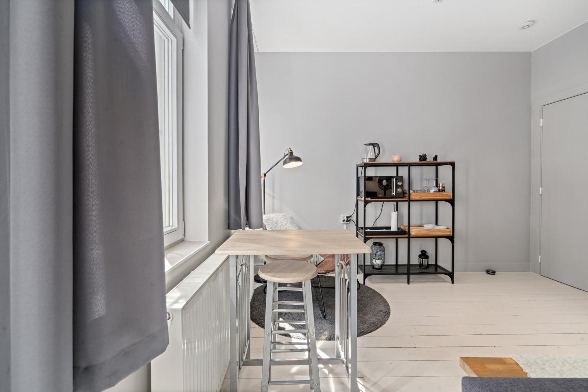 Spacious Guest Suites Near Historic Market - 5 Min Walk Brygge Exteriör bild